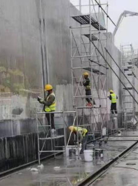 万州球场翻新地面是一个涉及